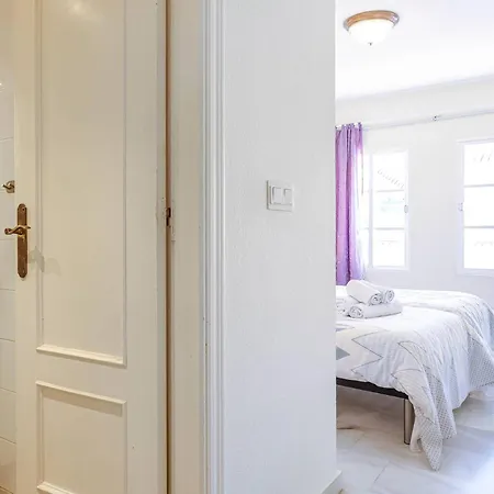 Fuentes De C2b Apartamento Vacacional נרחה