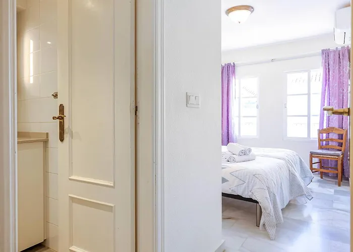 Fuentes De C2b Apartamento Vacacional Нерха