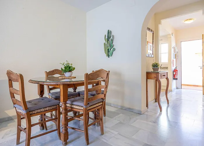 Апартаменти Fuentes De C2b Apartamento Vacacional *